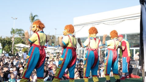 פעילות בבריכות (85).JPG