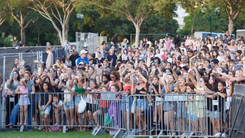 הופעה של אנה זק ומרגי 16.08 (16).jpg