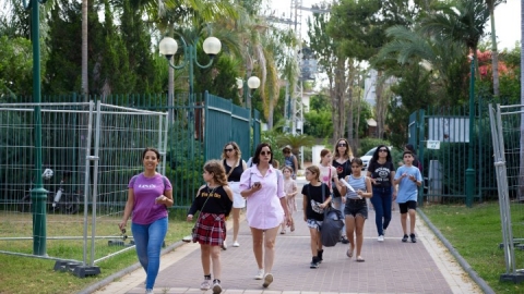 ארוע פתיחת הקיץ 2023 - נועה קירל (6).jpg