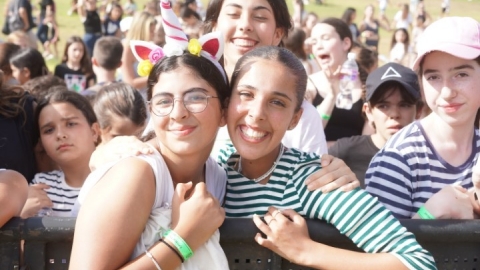 ארוע פתיחת הקיץ 2023 - נועה קירל (39).JPG