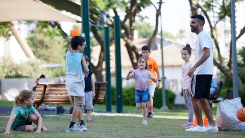 משחקים של פעם פארק השחר (2).jpg