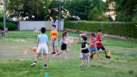 משחקים של פעם פארק השחר (10)(1).jpg