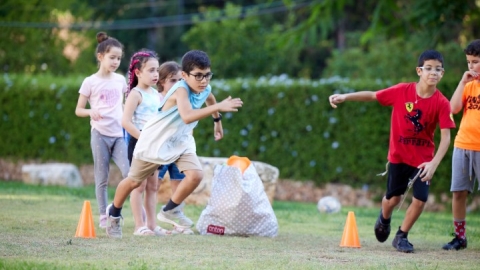 משחקים של פעם פארק השחר (8)(2).jpg