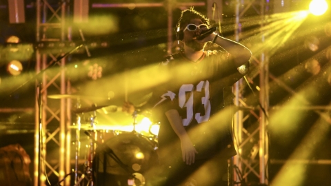 8-DOV_1106 - Copy.jpg