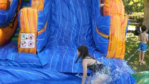 הפנינג מים במרכז דוד (67).JPG