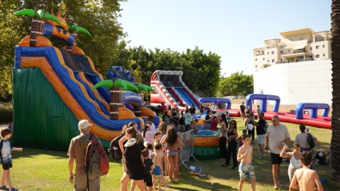 הפנינג מים במרכז דוד (11).JPG