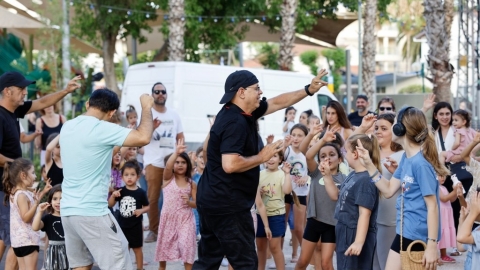 הרקדה וסרט בגינת מגדיאל (33).jpg
