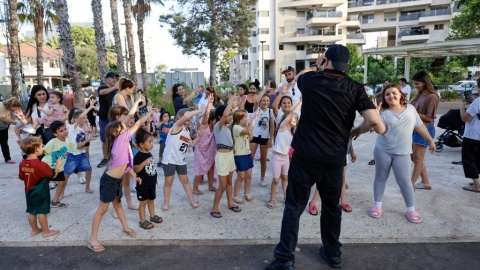 הרקדה וסרט בגינת מגדיאל (12).jpg