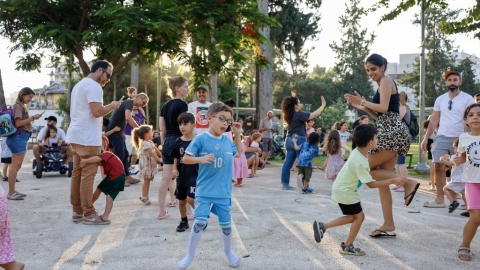 הרקדה וסרט בגינת מגדיאל (11).jpg